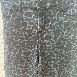 Blue Revival 26 Gray Skinny Jeans with Animal Print